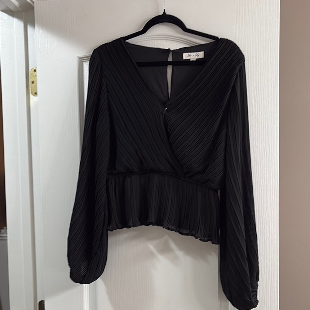 Black Long sleeve peplum blouse